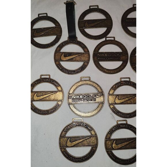 Lot of 11 Vintage Nike Golf Schools + Junior Camps Bag Tags - Picture 2 of 3